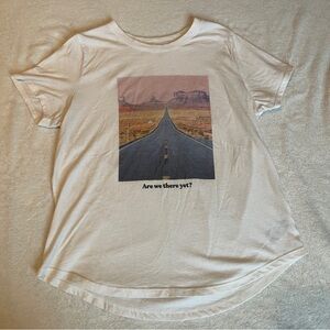White Old Navy Are We There Yet? Shirt